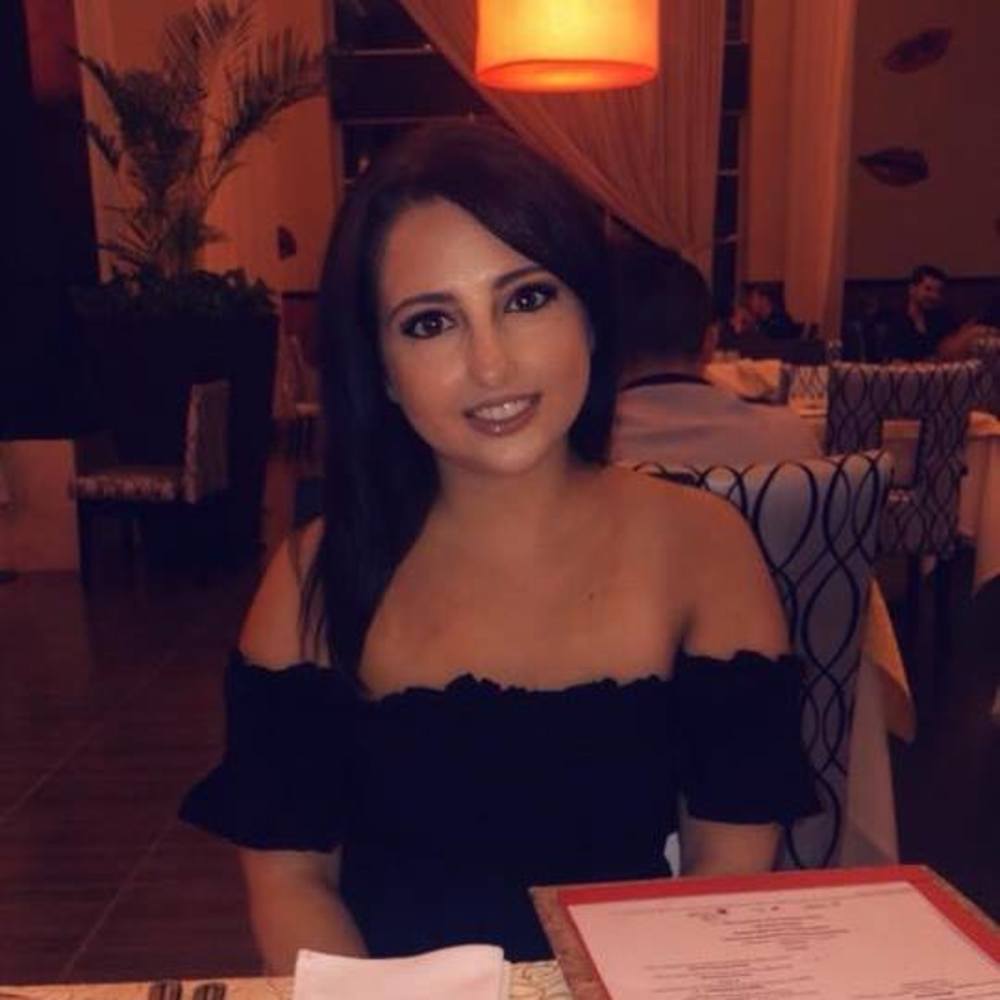 Meet your Posher, Jacqueline